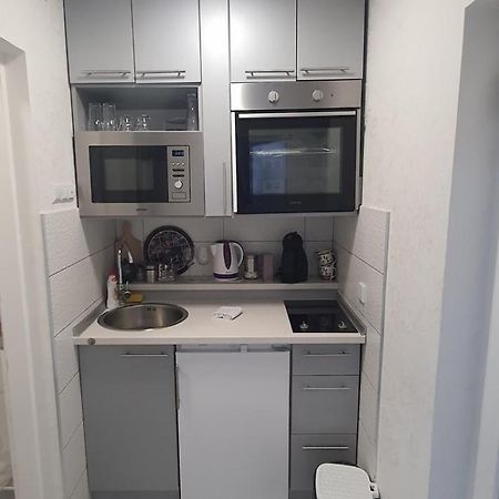 Stan 111 Apartment Orasje Екстериор снимка